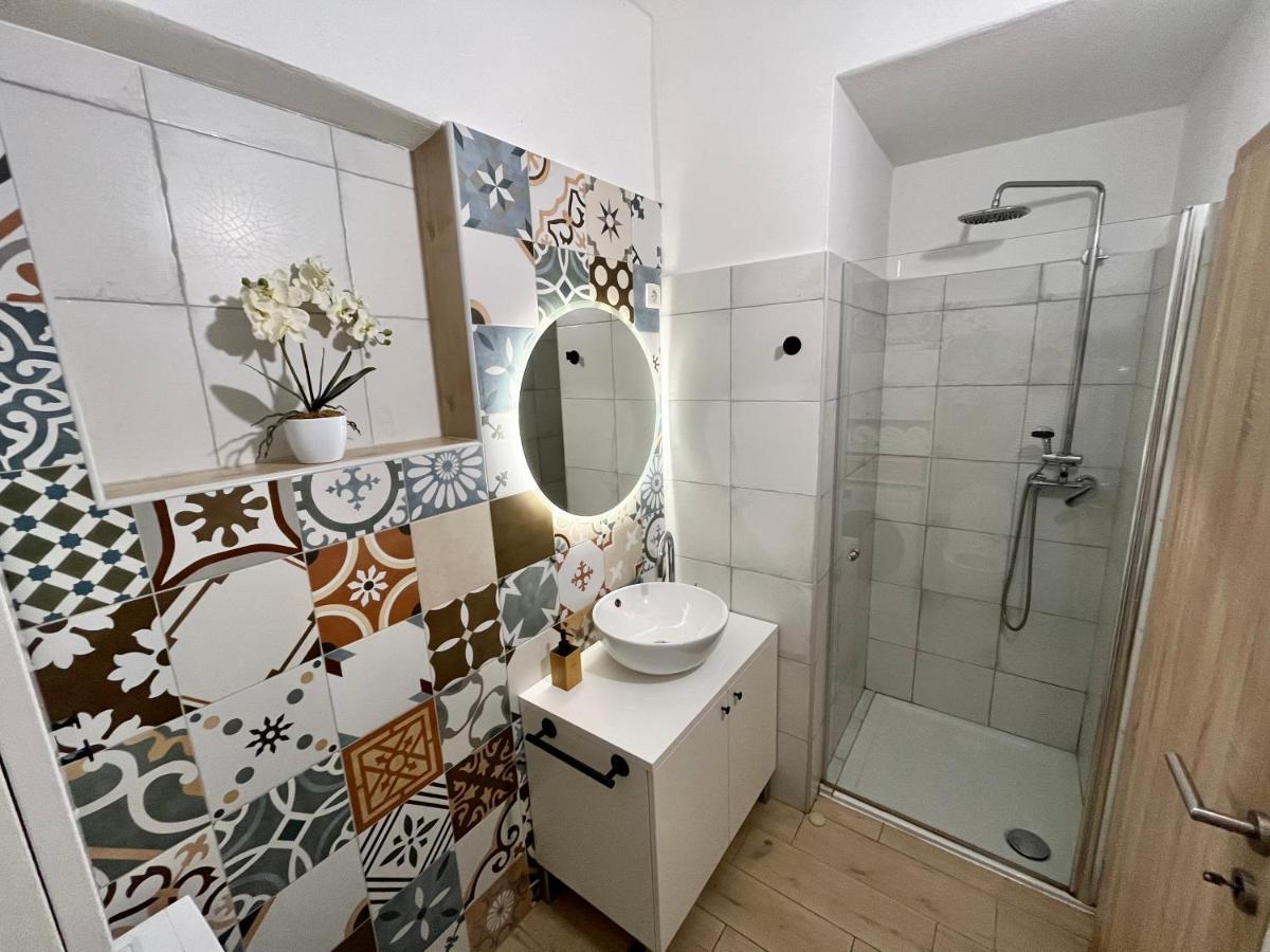 Apartment Tisa, リュブリャナ エクステリア 写真